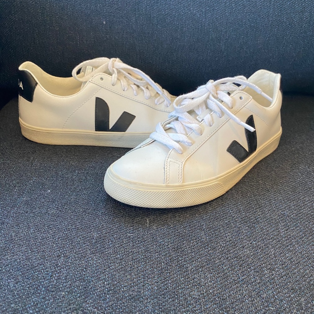 Veja sneakers